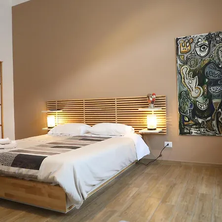 アパート Flego ポッツオーリ